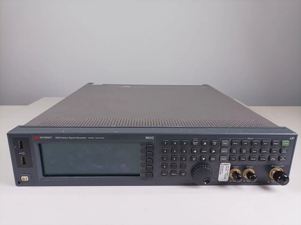 Keysight N5182B, MXG Vector Signal Generator, 9 kHz-6 GHz, loaded with options, OEM Cal. 10/2026 #