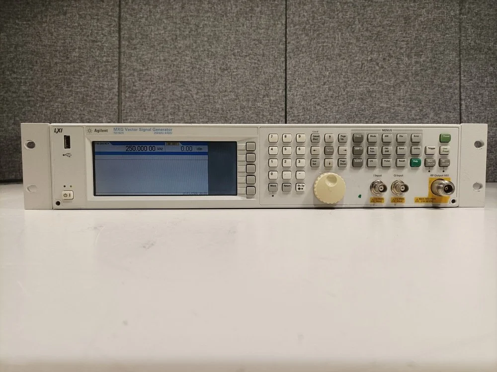 Agilent N5182A, MXG Vector Signal Generator, 250kHz -6GHz #