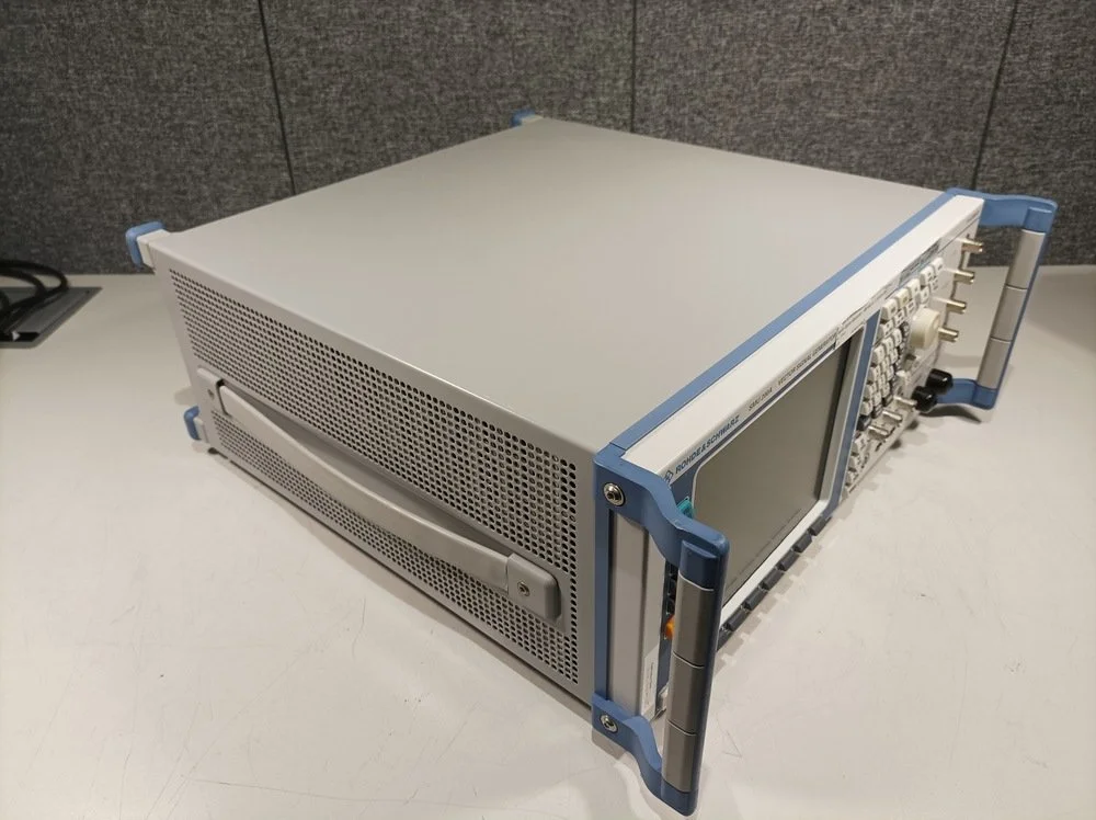 Rohde & Schwarz SMU200A, Vector Signal Generator, 100kHz-3GHz, Loaded with Options