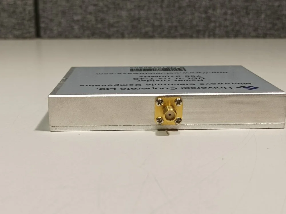 Universal, UCL-0.7/2.7-4S,  4-way Power Divider 700-2700 MHz