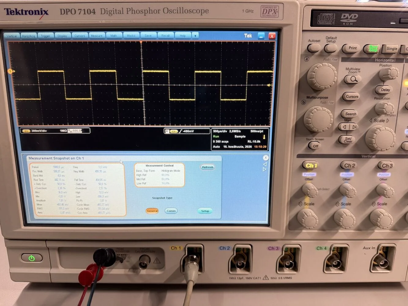 Tektronix DPO7104, Digital Phosphor Oscilloscope, 1 GHz , w/OPT #