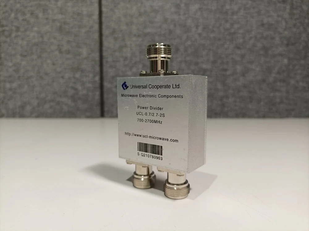 Universal Cooperate Ltd, UCL-0.7/2.7-2S,  2 way Power Divider 700-2700 MHz #