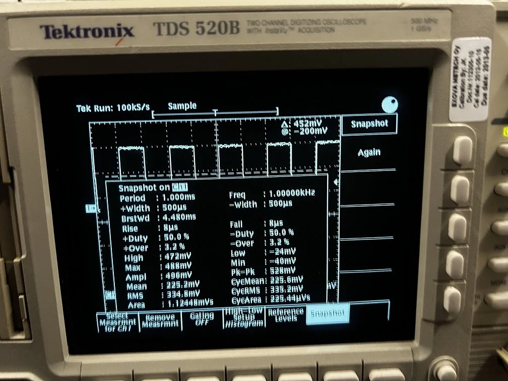 Tektronix TDS520B, Digitizing Oscilloscope, 2-Channel, 500 MHz, 1 GS/s #