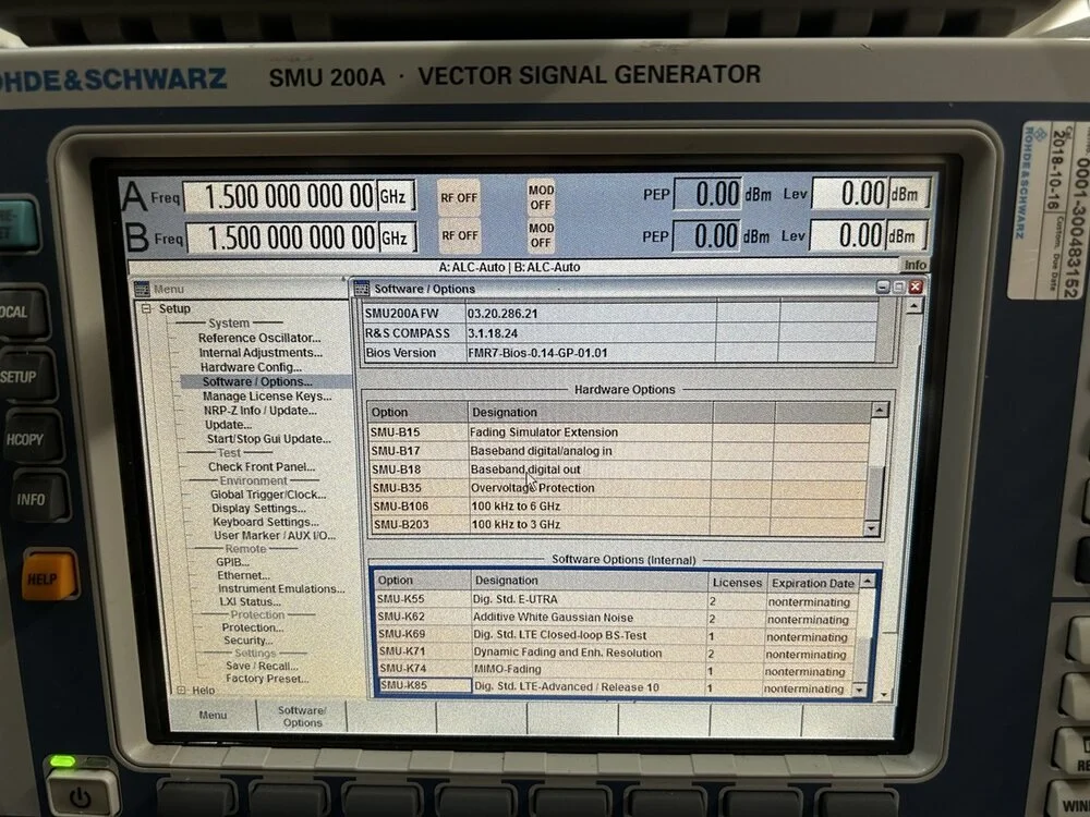 Rohde & Schwarz SMU200A, Vector Signal Generator Loaded with Options