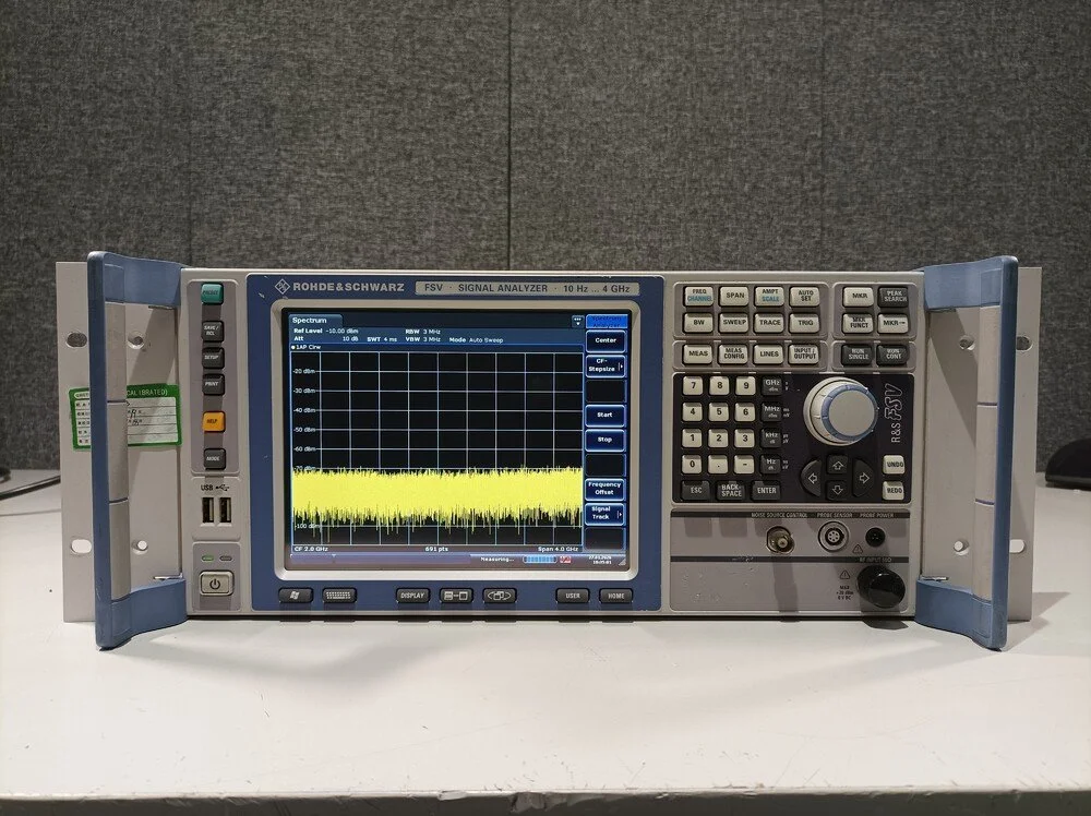 Rohde & Schwarz FSV4, Signal Analyzer, 10 Hz-4 GHz, OPT: B25, B29, K10, K72, K100 #