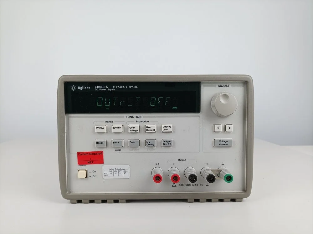 Agilent E3633A, Power Supply, 200 W, 0-8 V, 20A / 0-20 V, 10 A #