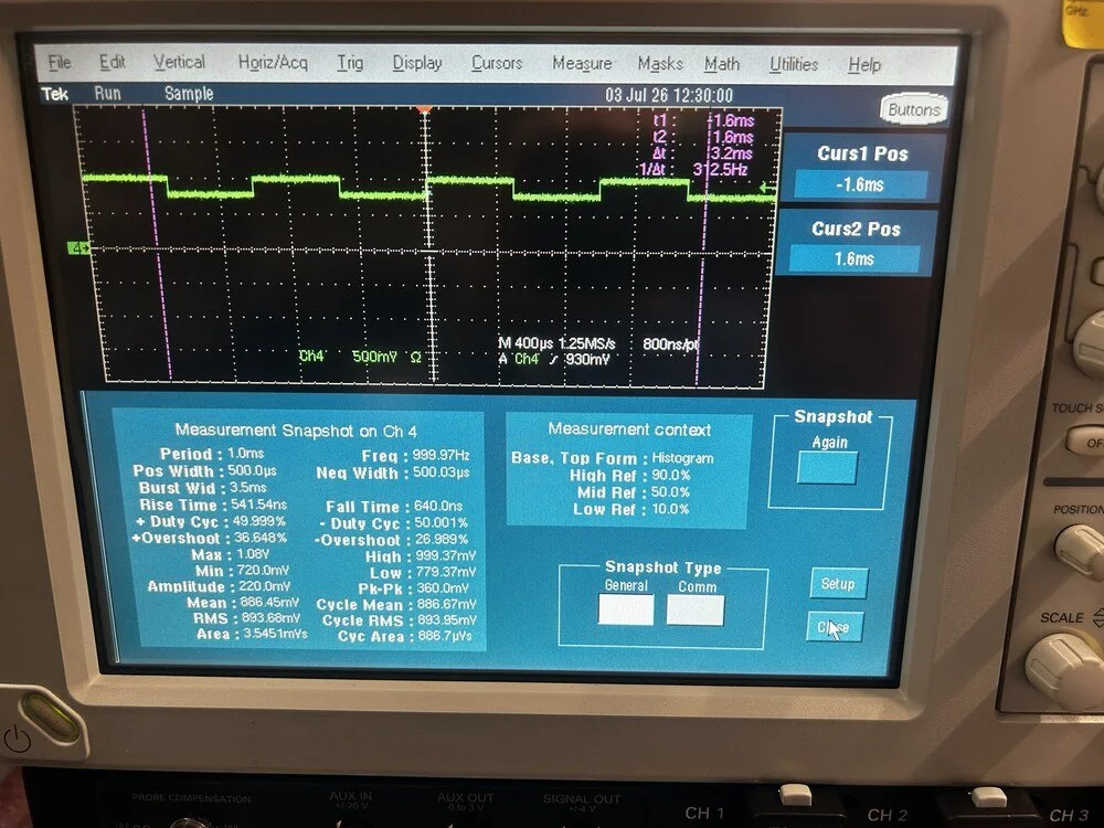 Tektronix TDS 7404, Digital Phosphor Oscilloscope #