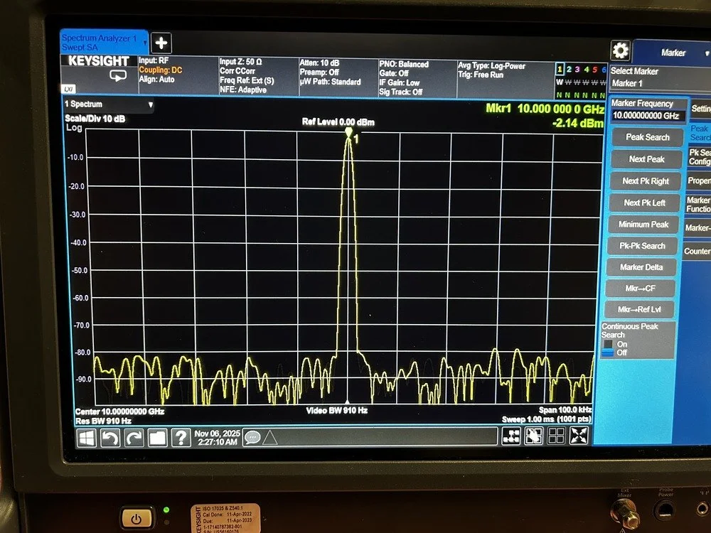 Keysight E8267D, PSG Vector Signal Generator, 250kHz-44GHz, Loaded With Options #