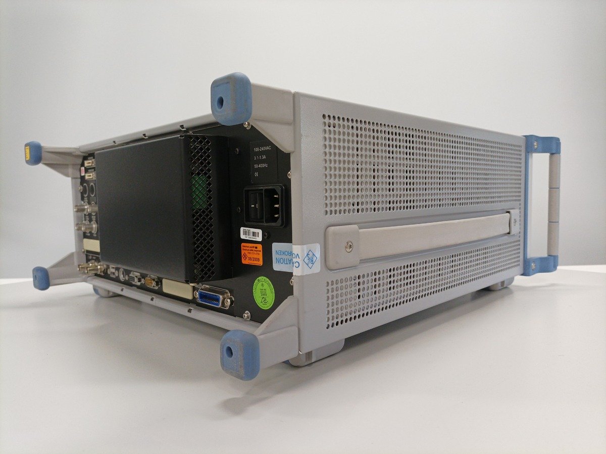 Rohde & Schwarz FSG Spectrum analyzer 9kHz-8GHz, OPT: K100, K102, K101 #