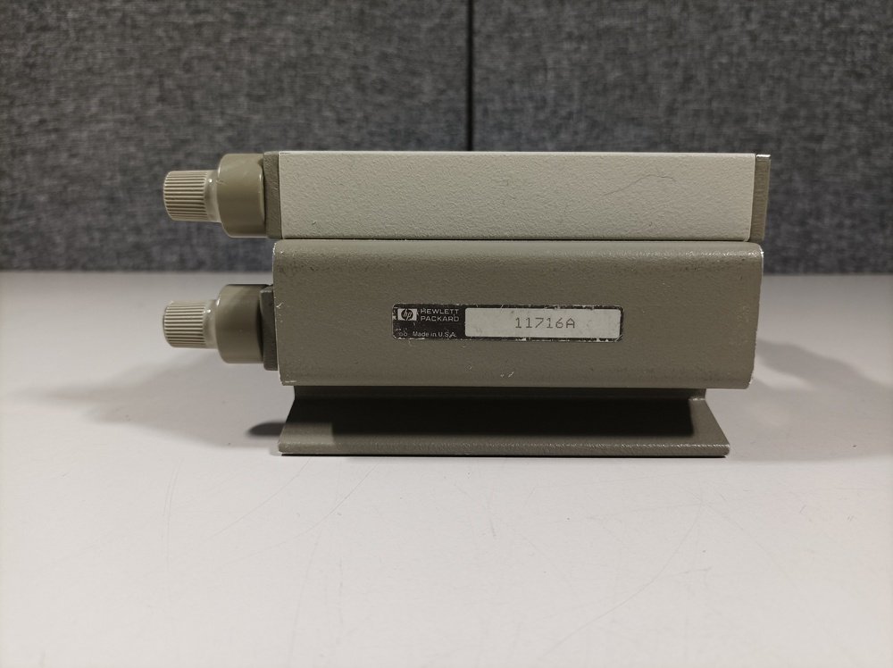Hewlett Packard 8494A, Attenuator, DC - 4 GHz, 11 dB #