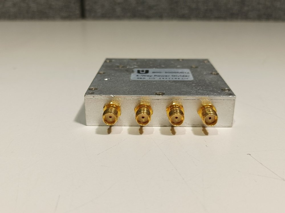HJ, 4 way Power Divider 0.8-3.0 GHz #
