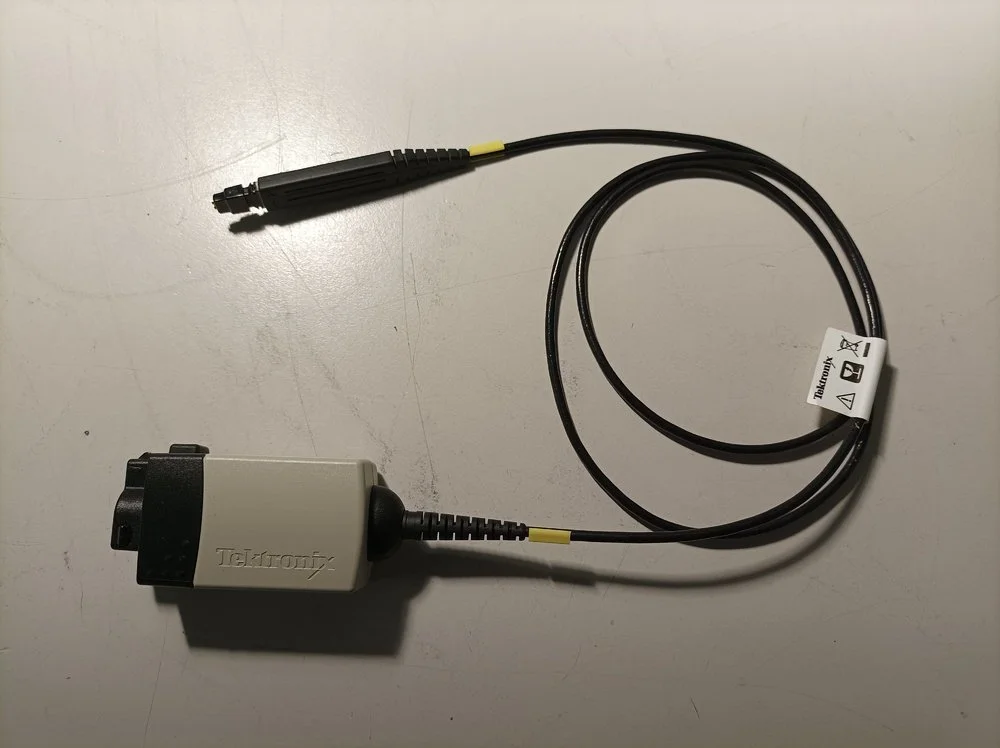 Tektronix TDP1500, Differential Probe 1.5 GHz kit