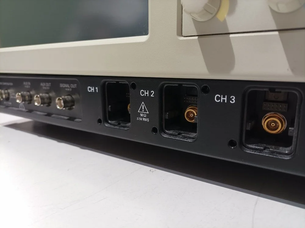 Tektronix TDS 7404, Digital Phosphor Oscilloscope #