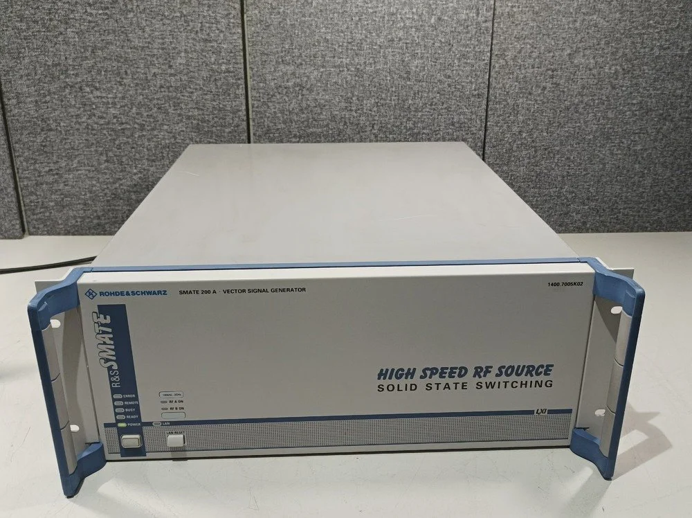 Rohde & Schwarz SMATE200A, Vector Signal Generator, 100kHz-6GHz, loaded with options 101540#