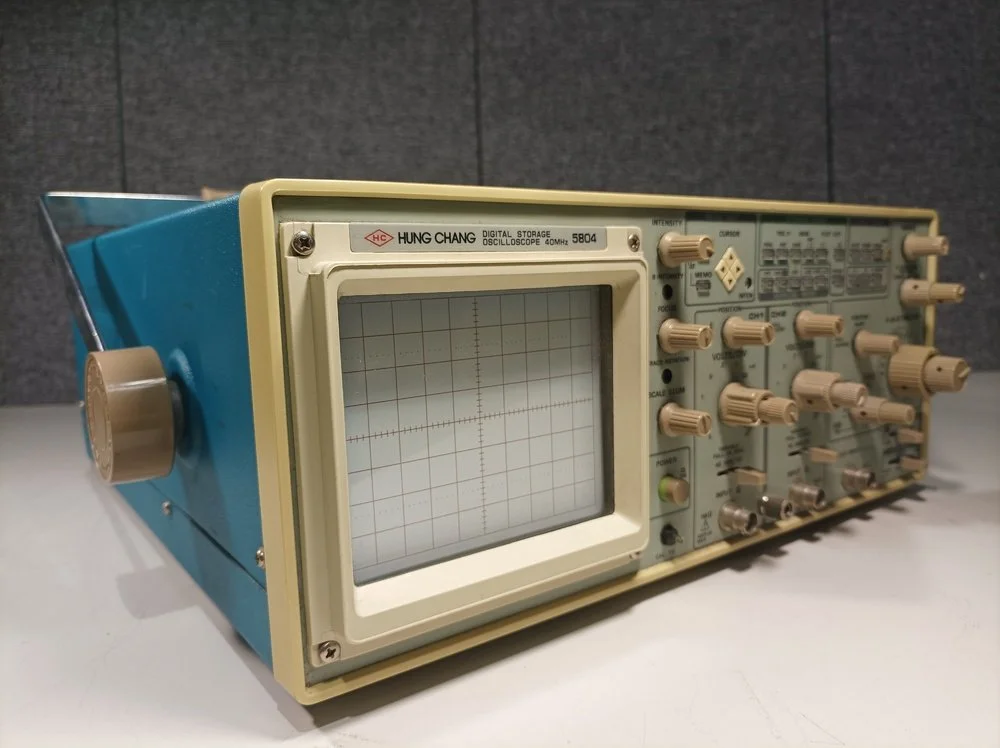 Hung Chang 5804 Digital Storage Oscilloscope 40MHz