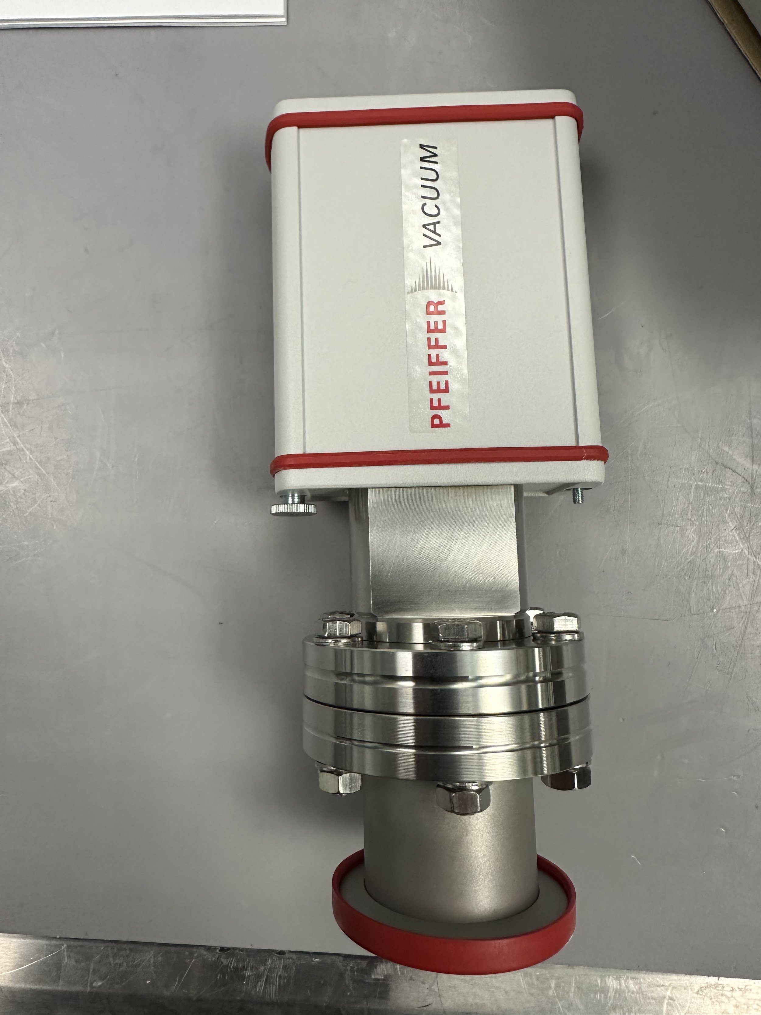 PFEIFFER HPT100 PT R34 130, Vacuum Sensor *