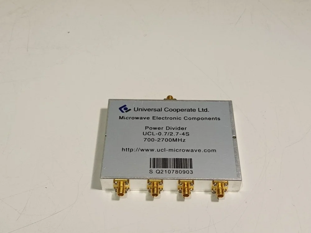 Universal, UCL-0.7/2.7-4S,  4-way Power Divider 700-2700 MHz