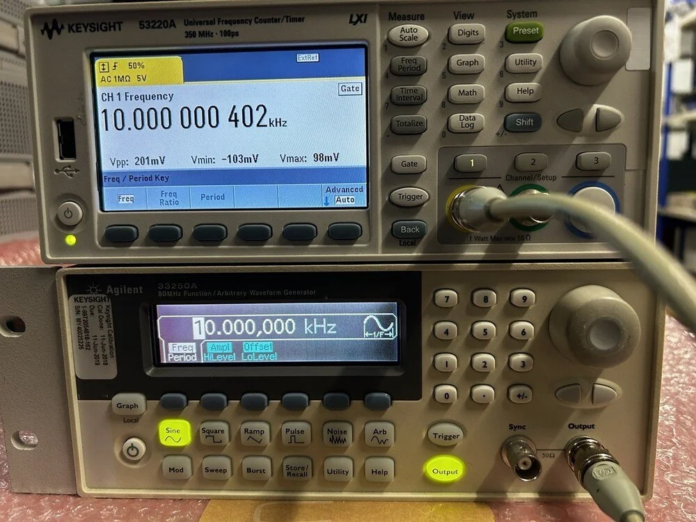 Keysight 53220A, Universal Frequency Counter/Timer, 350 MHz, 100 PS #