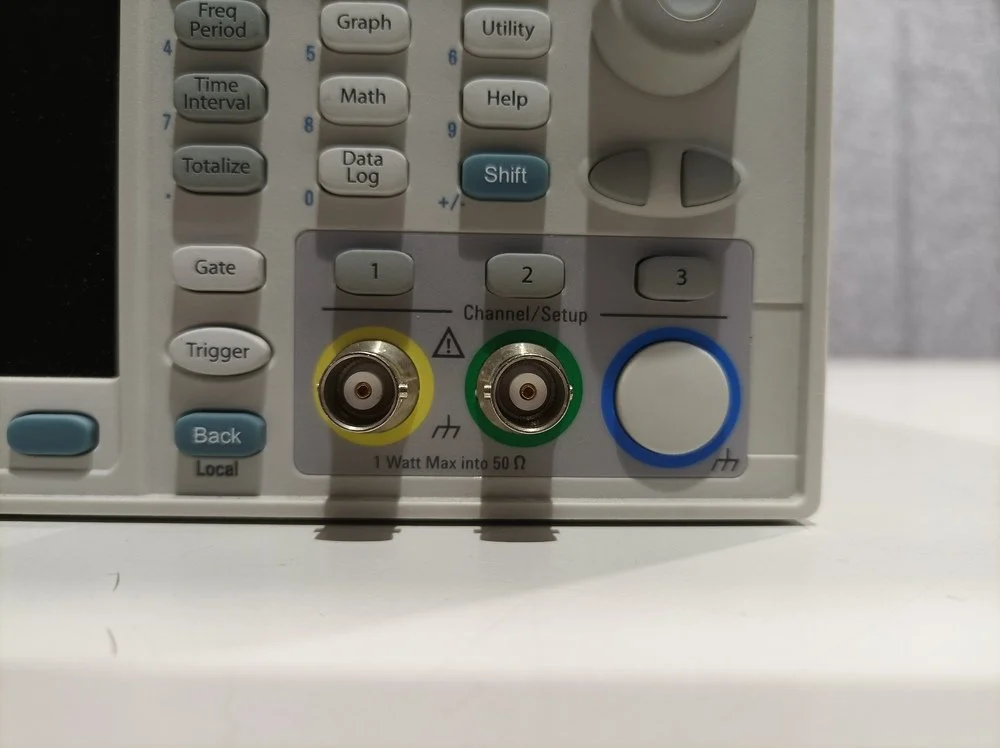 Keysight 53220A, Universal Frequency Counter/Timer, 350 MHz, 100 PS #