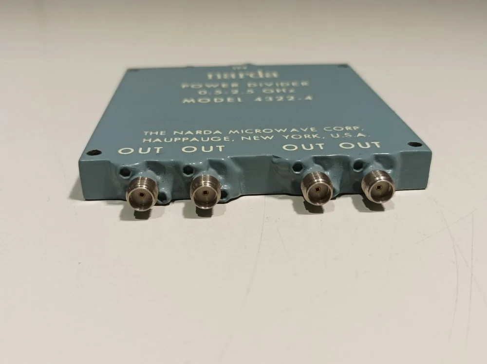 Narda 4422-4, 4-Way Power Divider, 0.5 - 2,5 GHz #
