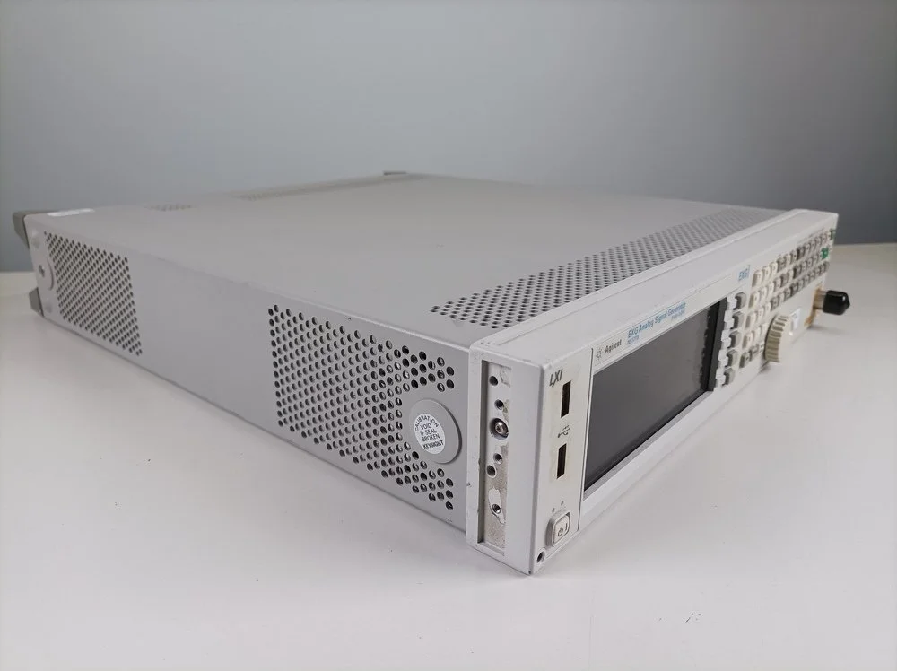 Keysight N5171B EXG Analog Signal Generator, 3GHz, 099, 1EA, 503, CAL 10/2026 #