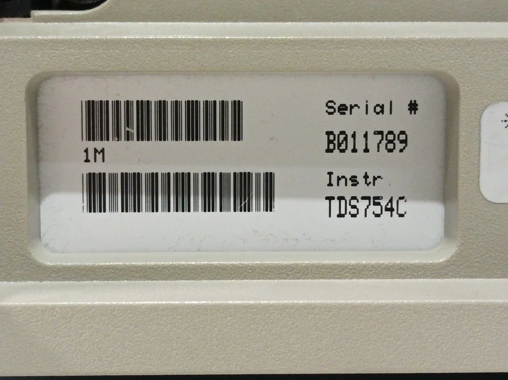 Tektronix TDS754C, Digitizing Oscilloscope, 500 MHz, 2 GS/s #