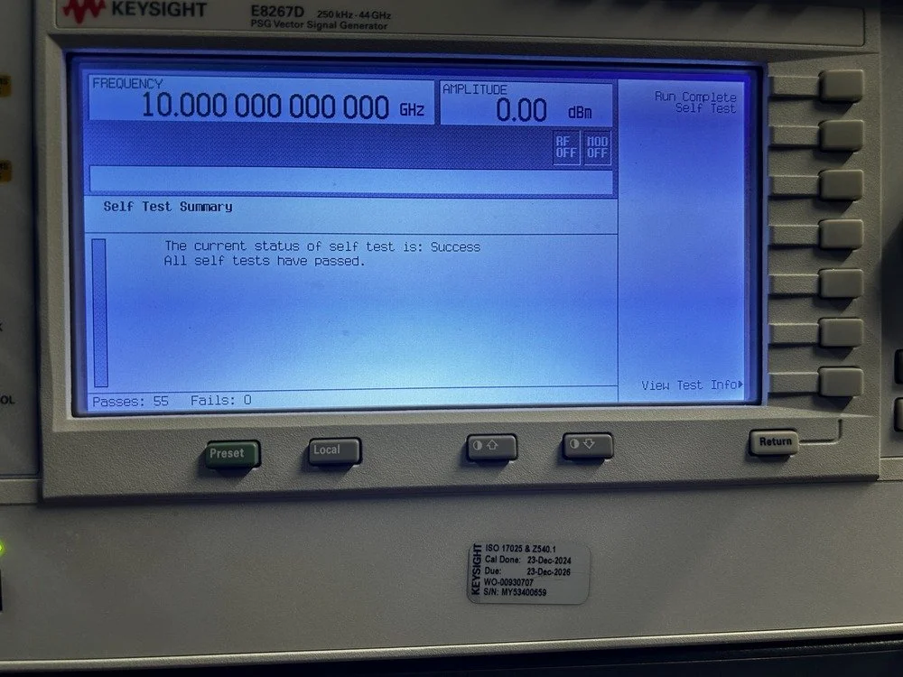 Keysight E8267D, PSG Vector Signal Generator, 250kHz-44GHz, Loaded With Options #