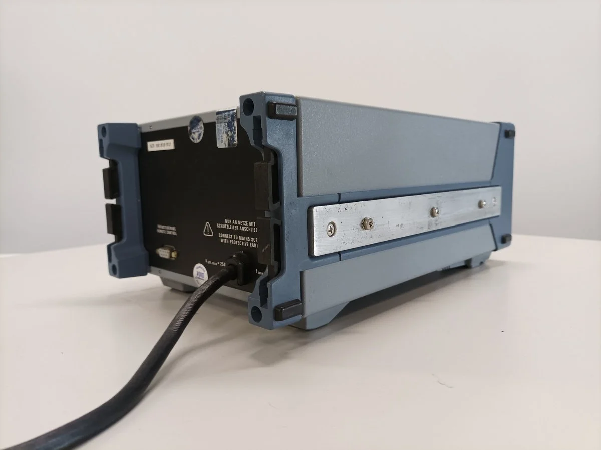 Rohde & Schwarz ESH 3-Z5, Two-Line V-Network, 50 Ohm