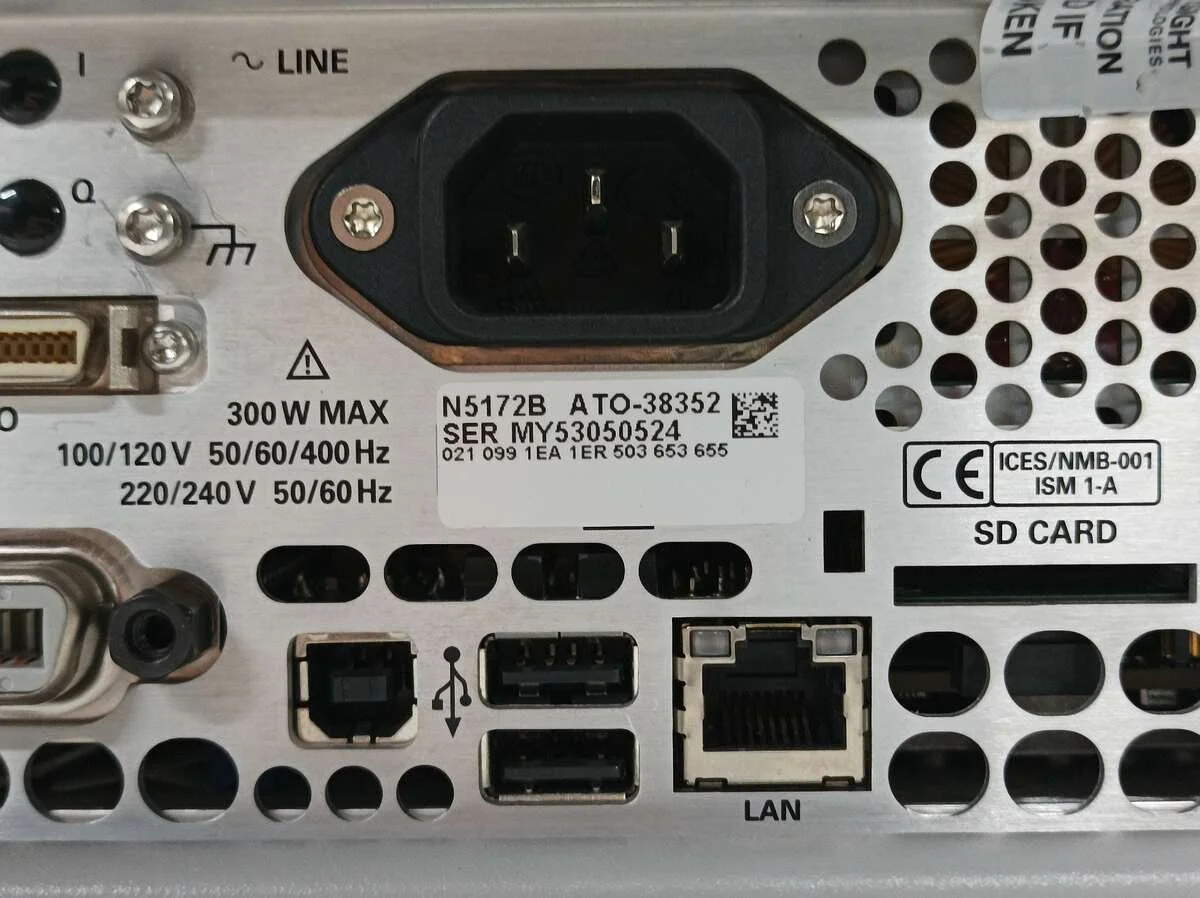 Keysight N5172B, EXG Vector Signal Generator, 9 kHz-3 GHz, w/OPT, OEM Cal. 09/2026 #