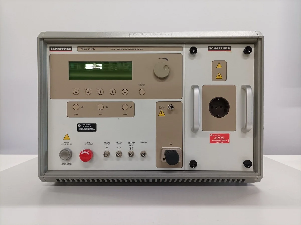 Schaffner NSG 2025, Fast Transient / Burst Generator