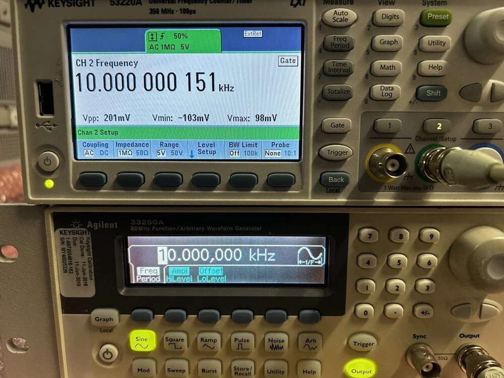 Keysight 53220A, Universal Frequency Counter/Timer, 350 MHz, 100 PS #