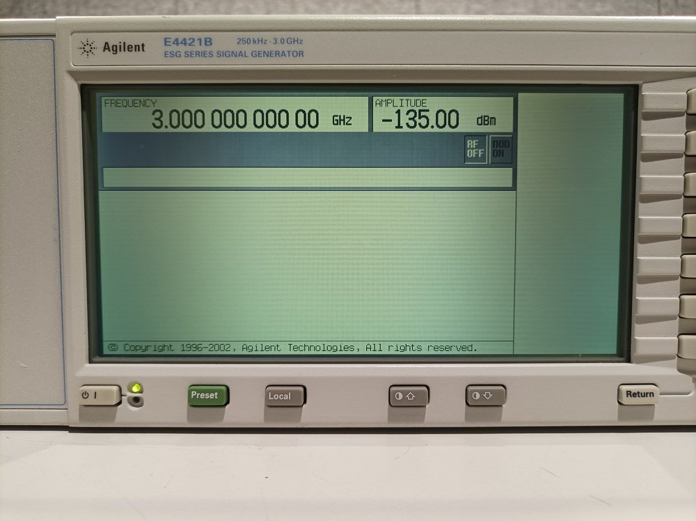 Agilent E4421B ESG Series Signal Generator, 250kHz-3.0GHz