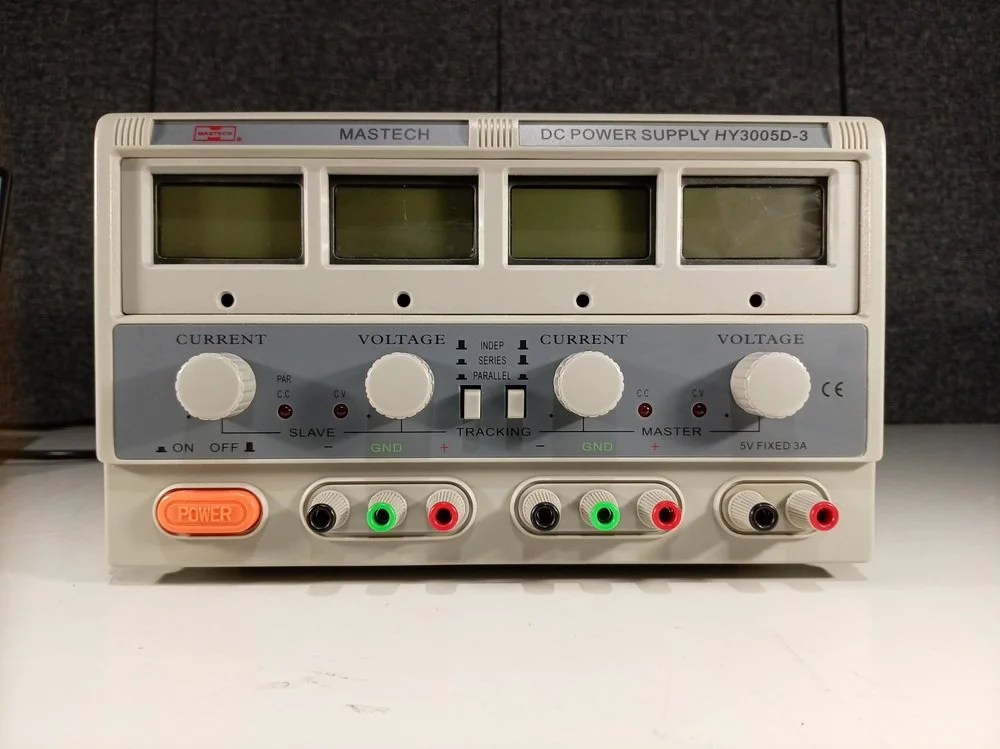 Mastech HY3005D-3, DC Power Supply 50Hz, 207-253V