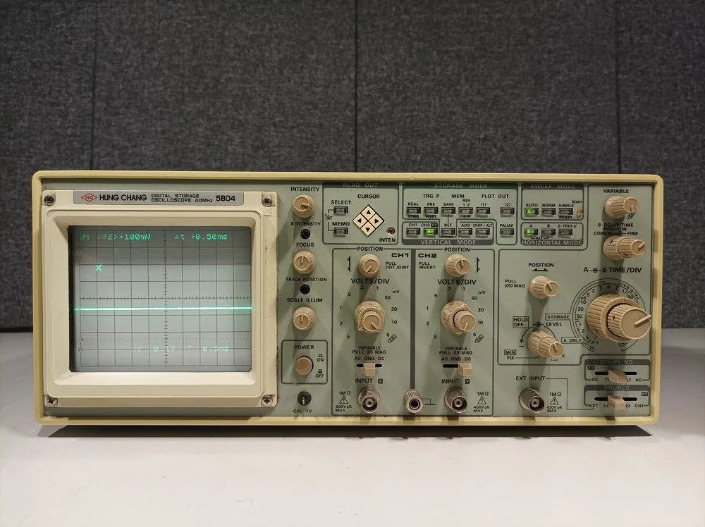 Hung Chang 5804 Digital Storage Oscilloscope 40MHz