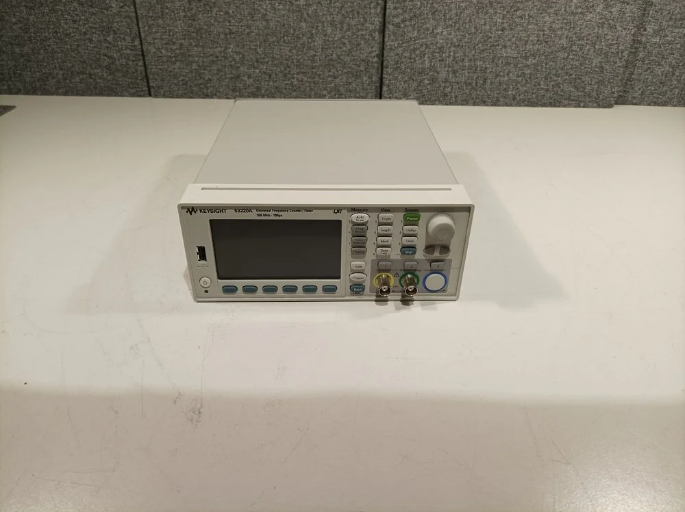 Keysight 53220A, Universal Frequency Counter/Timer, 350 MHz, 100 PS #