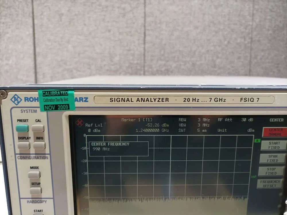 Rohde & Schwarz FSIQ 7, Signal Analyzer, 20Hz-7GHz, Options K72, K11, B4, B5, B13, B70, B7