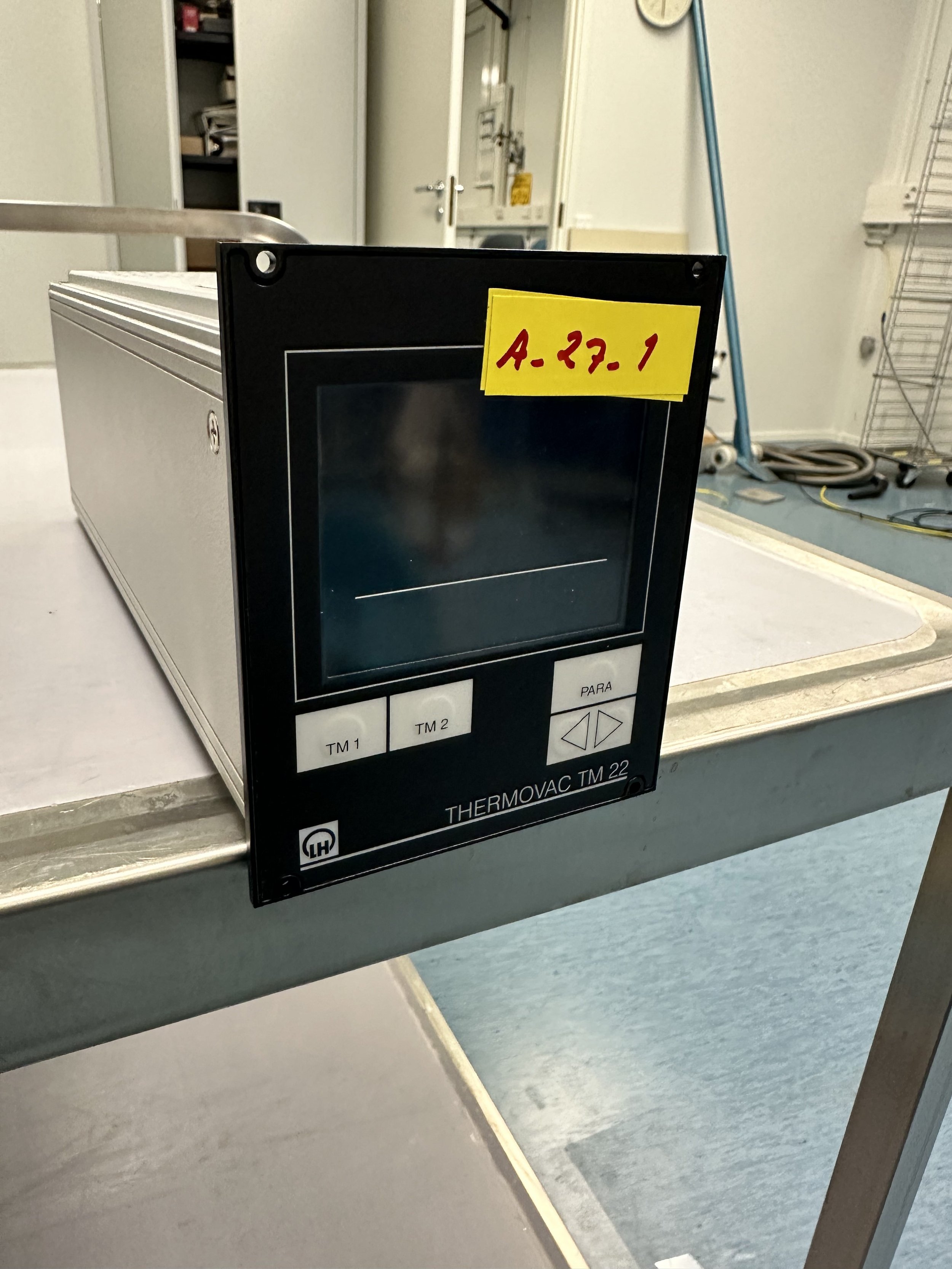 Leybold Thermovac TM 22, Vacuum Gauge Display Unit *