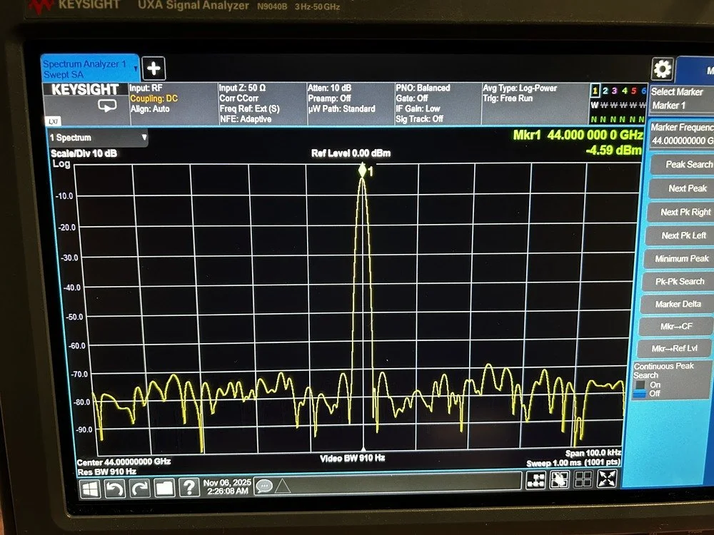 Keysight E8267D, PSG Vector Signal Generator, 250kHz-44GHz, Loaded With Options #