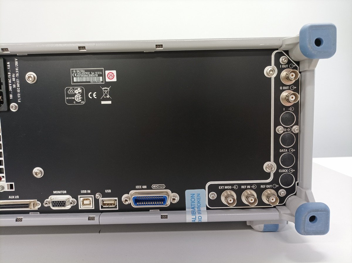 Rohde & Schwarz SMJ 100A Vector signal generator OPT: B11, B13, B103Z, K55 #