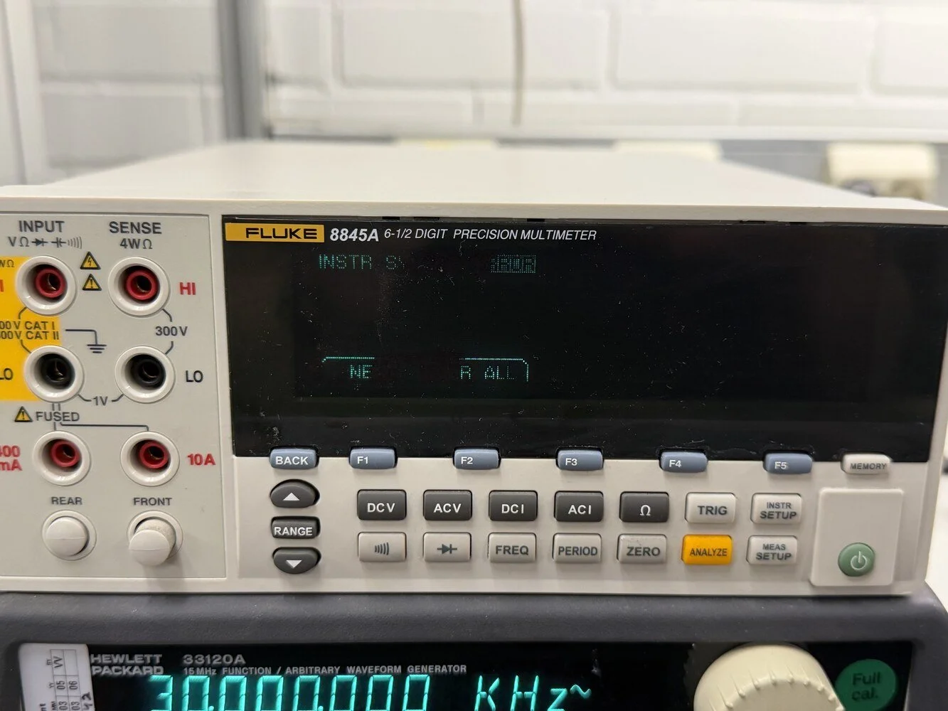 Fluke 8854A 6-1/2 Digit Precision Multimeter #