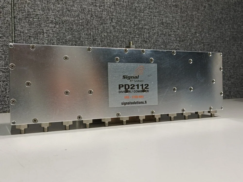 Signal RF solutions, PD2112, 12 way Power Divider/combiner 698-2700 MHz#