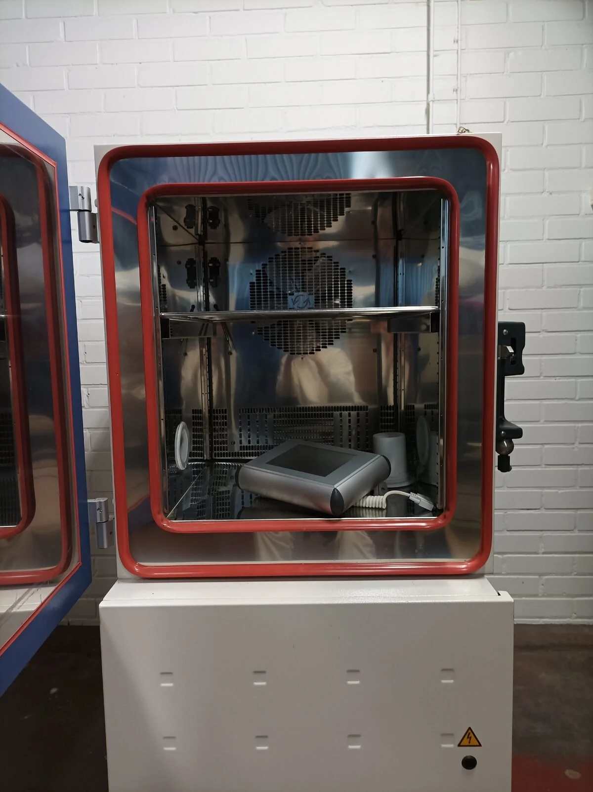 Weiss WT 210/40, Temperature Test Chamber, -40°C / +180°C #