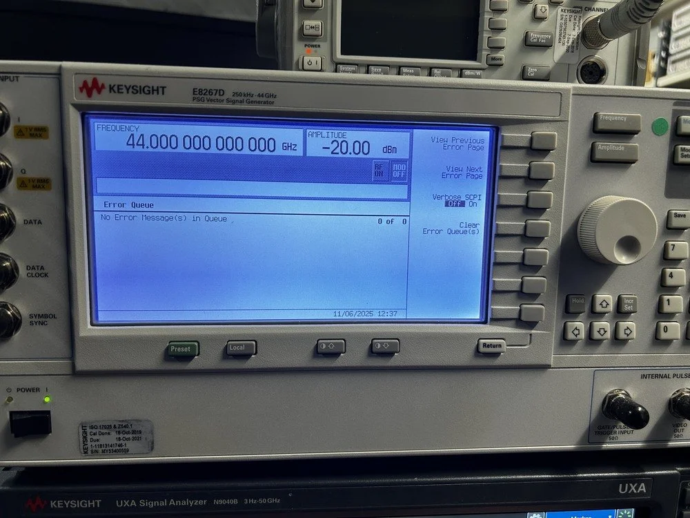 Keysight E8267D, PSG Vector Signal Generator, 250kHz-44GHz, Loaded With Options #