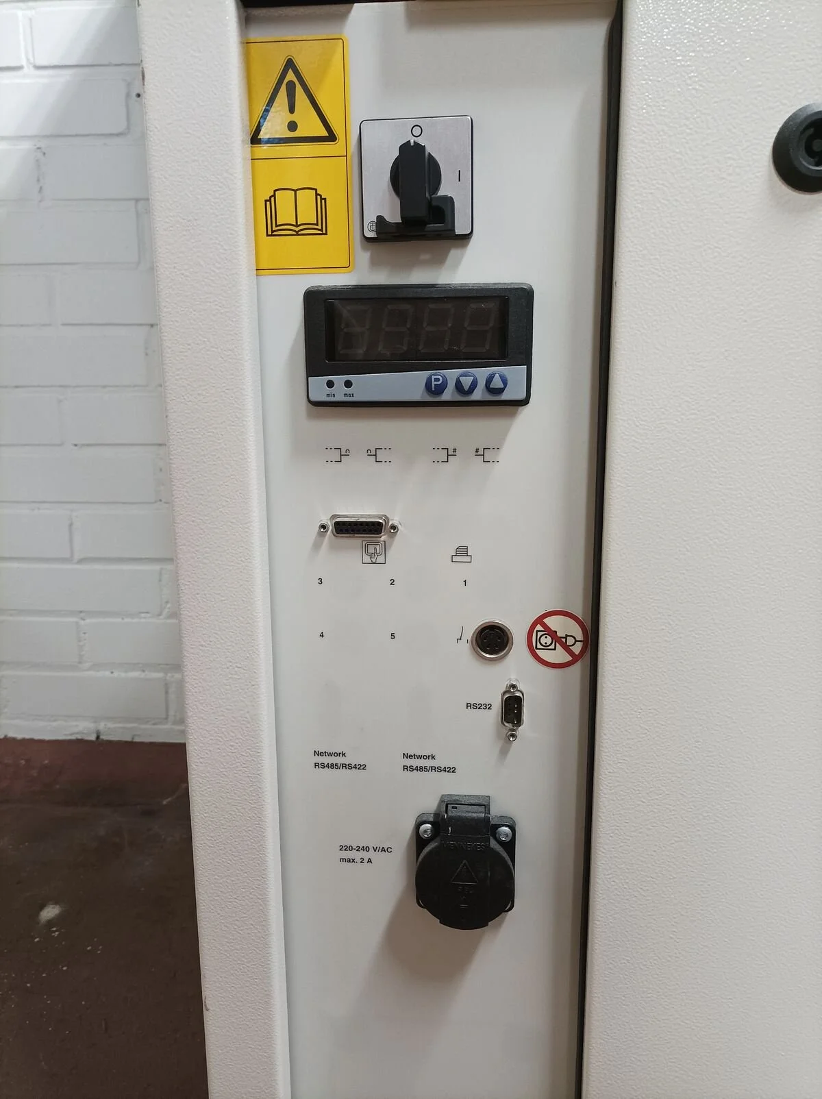 Weiss WT 210/40, Temperature Test Chamber, -40°C / +180°C #