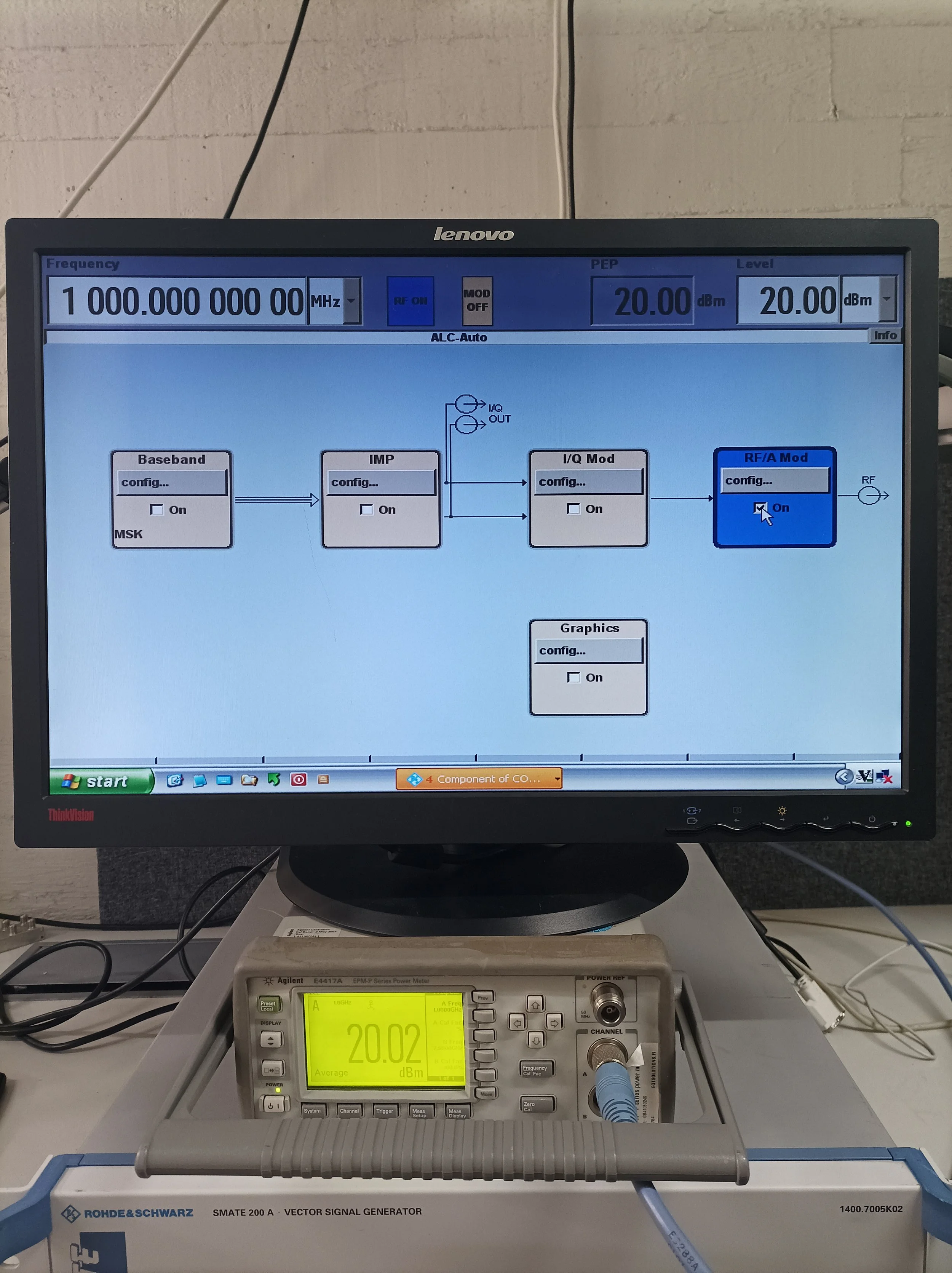 Rohde & Schwarz SMATE200A, Vector Signal Generator, 100kHz-6GHz, loaded with options 101540#