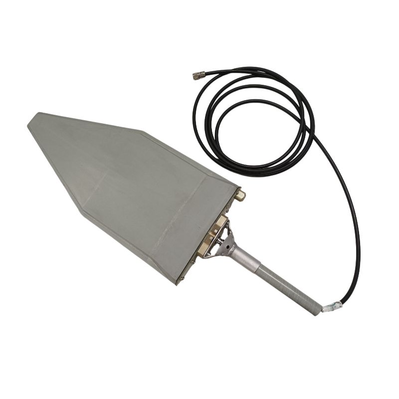 Rohde & Schwarz HL040, Log-Periodic Broadband Antenna, 400 MHz - 3.6 GHz