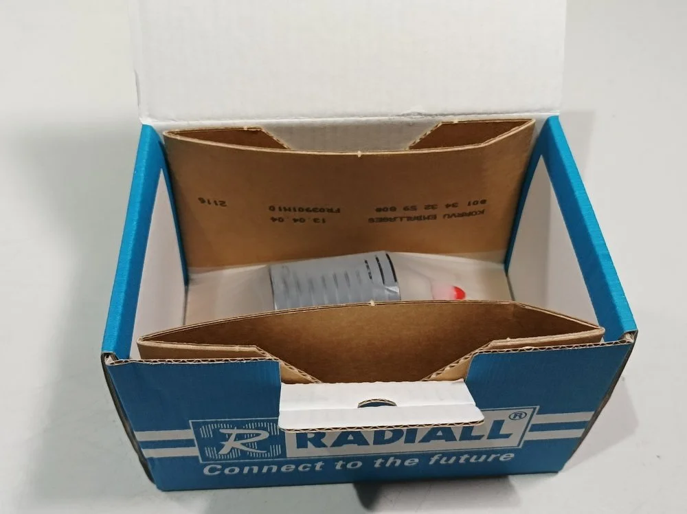 Radiall R404584500, Coaxial Connector Terminator, SMA, 12 GHz, 20 W, 50 Ohm, Brand New #