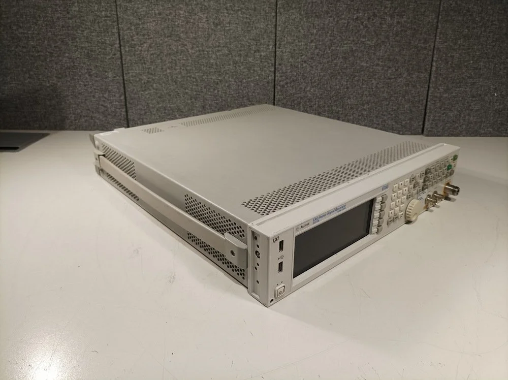 Agilent N5182B, MXG Vector Signal Generator, 9 kHz-3 GHz #