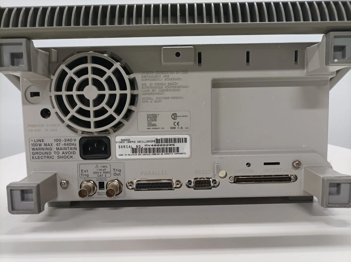 Agilent 54622D Mixed-Signal Oscilloscope 100 MHz #