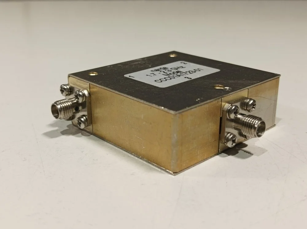 Narda CCC01A1723-01 RF Circulator #